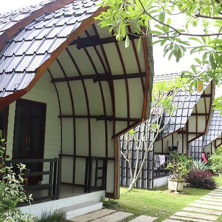 Gino'S Place - Guest House & Jungle Trekking Bukit Lawang Extérieur photo