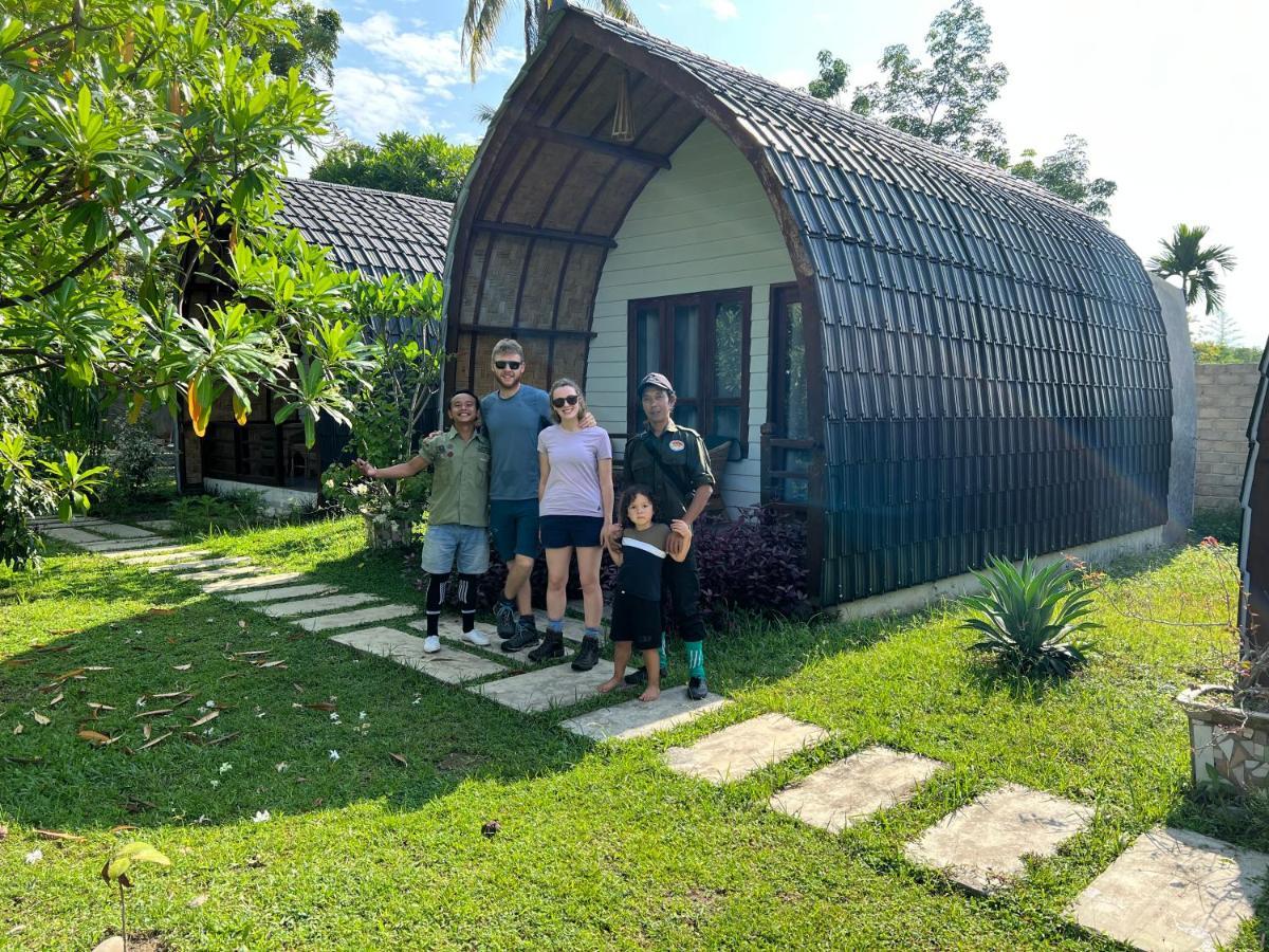 Gino'S Place - Guest House & Jungle Trekking Bukit Lawang Extérieur photo