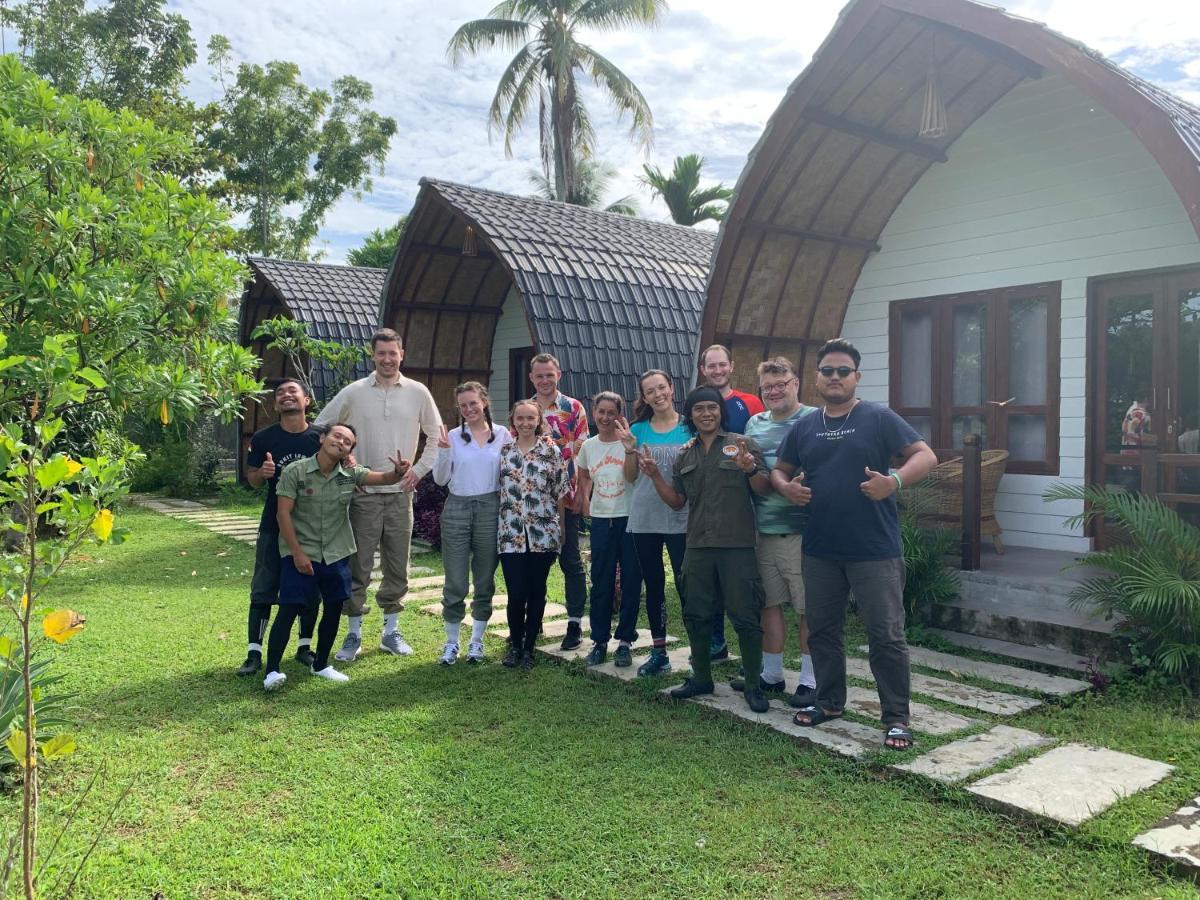 Gino'S Place - Guest House & Jungle Trekking Bukit Lawang Extérieur photo