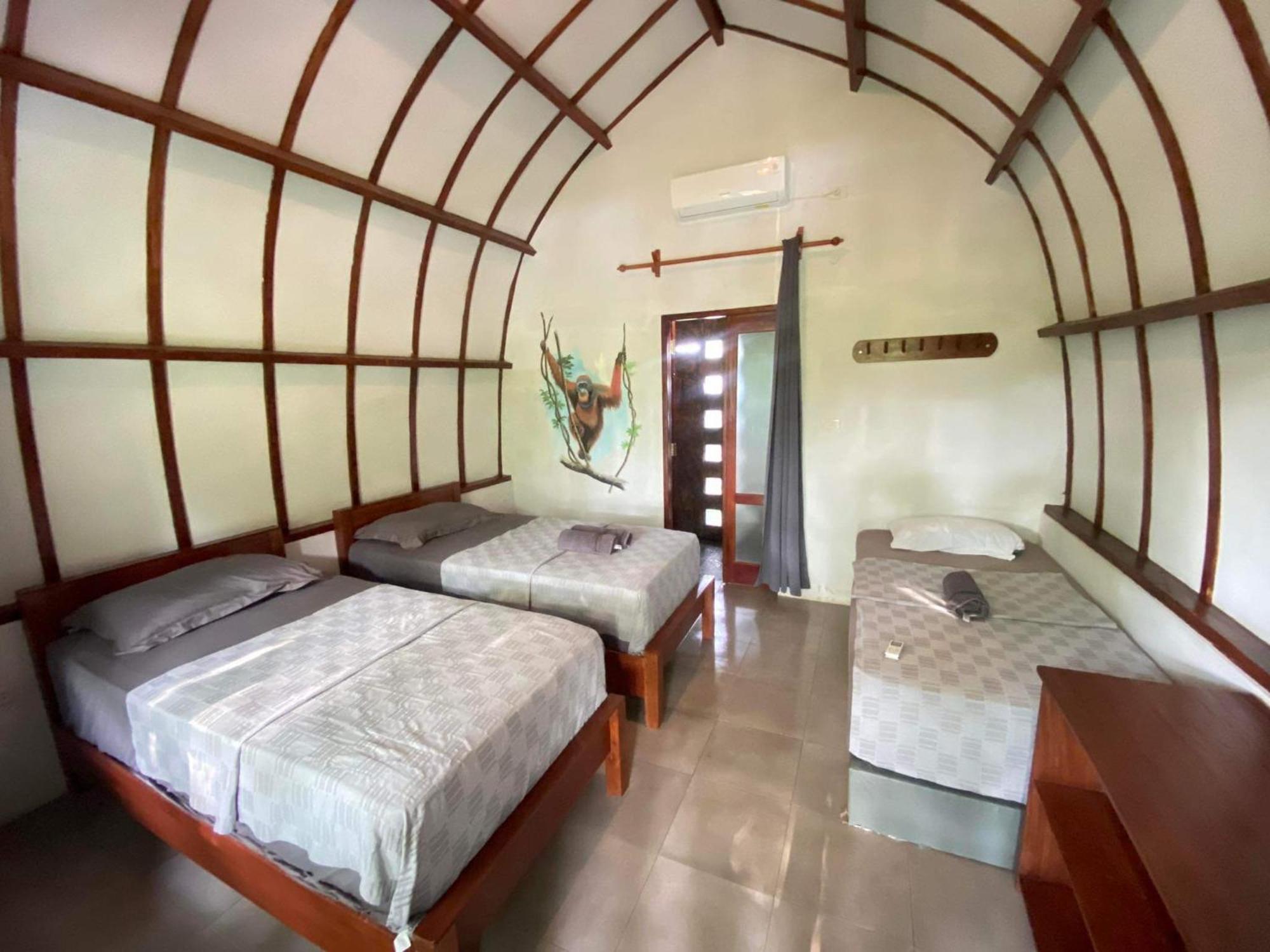 Gino'S Place - Guest House & Jungle Trekking Bukit Lawang Extérieur photo