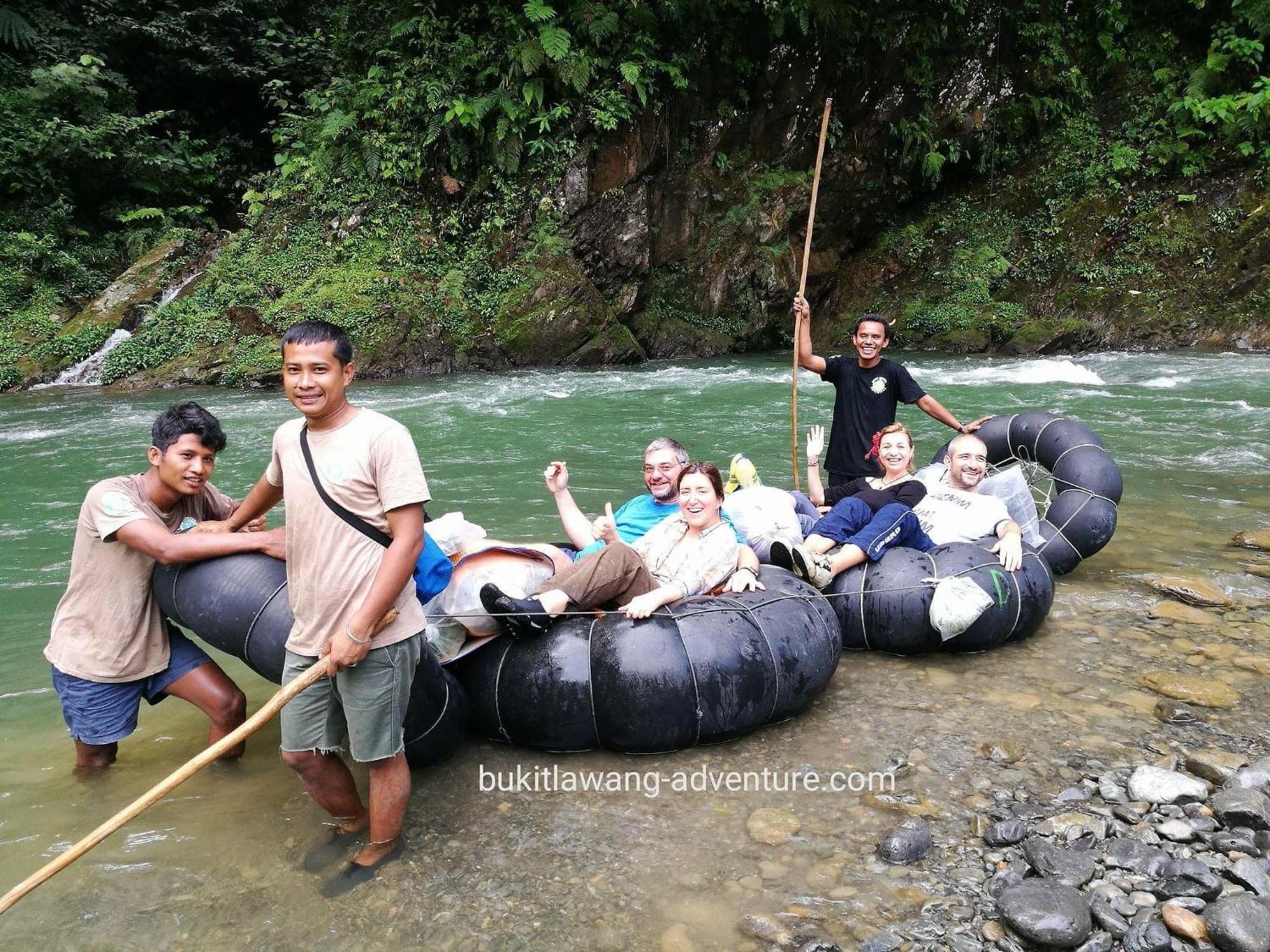 Gino'S Place - Guest House & Jungle Trekking Bukit Lawang Extérieur photo